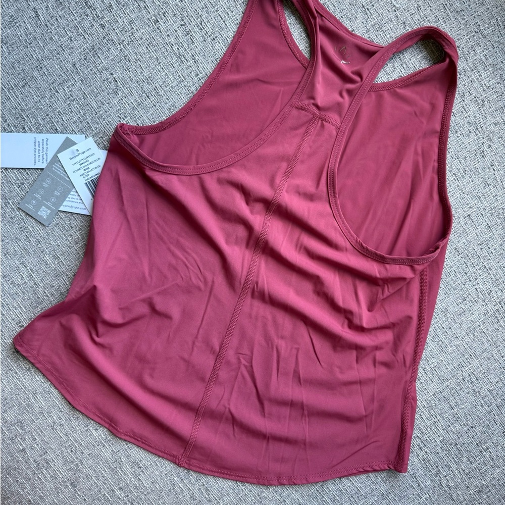 NWT Beyond Yoga Tank Top